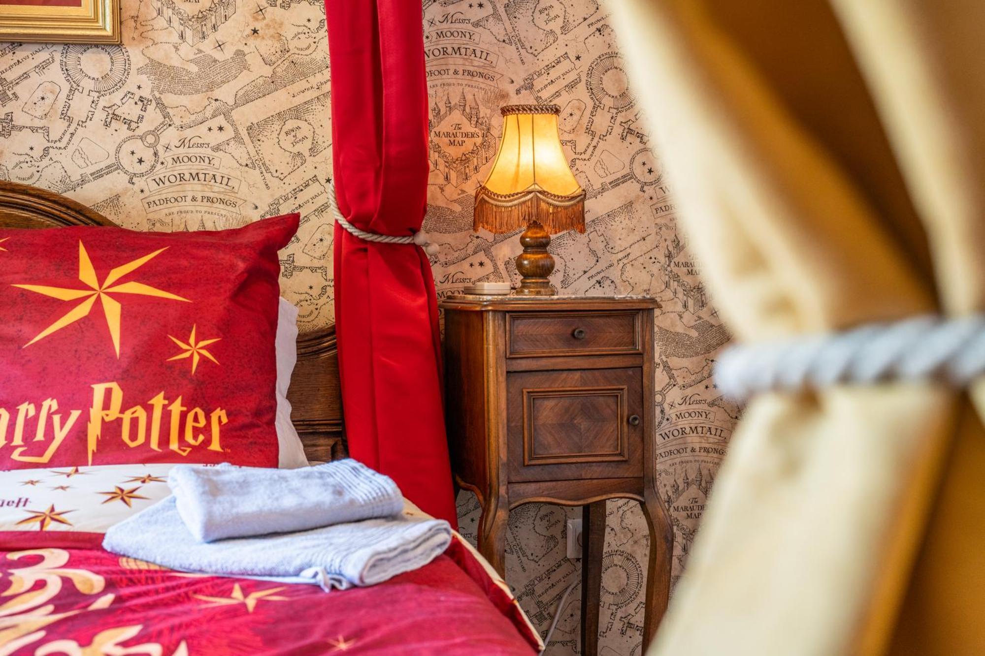 Le Refuge Des Sorciers Apartment Horbourg Bagian luar foto